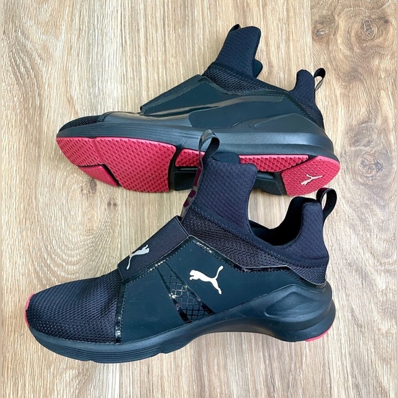 Puma Fierce Core Sneakers Size 6.5 C EUC - Picture 4 of 7